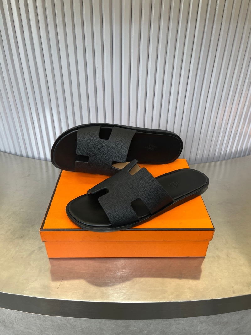 H**me5 slippers